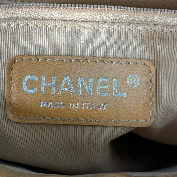 CHANEL Vintage GST Caviar Grand Shopping Tote Beige Gold Quilted Leather Handbag - Picture 8 of 16